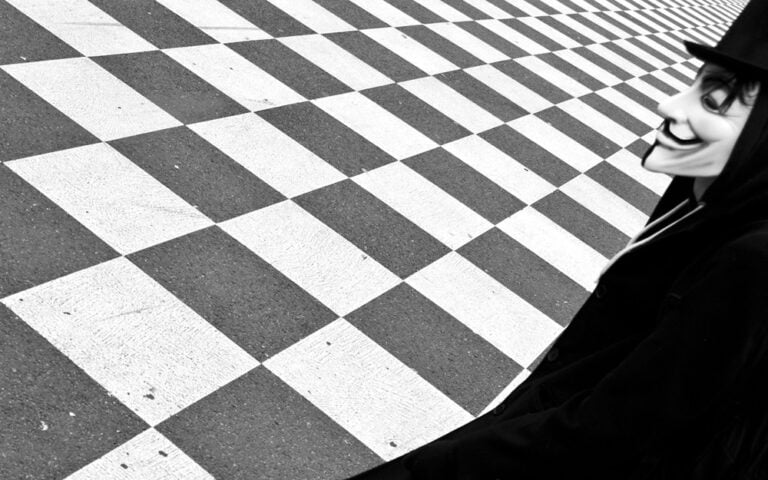 Fotografia kolekcjonerska czarno biała Marcin Ryczek A game of chess