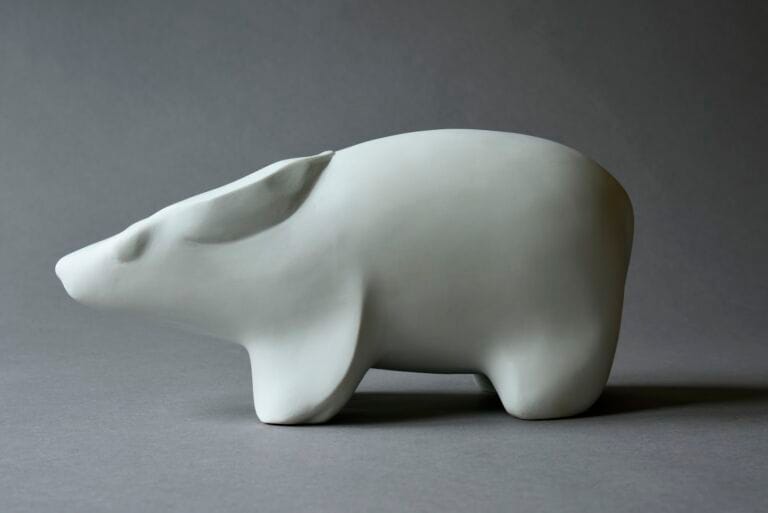 Czapska Armadyllo - bisque porcelain (white)